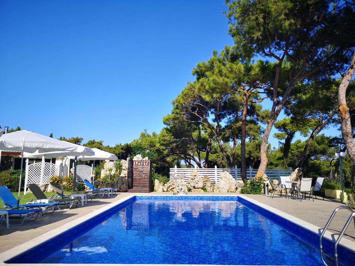 Louis Luxury Villa By Living In Blue Koskinou  Buitenkant foto
