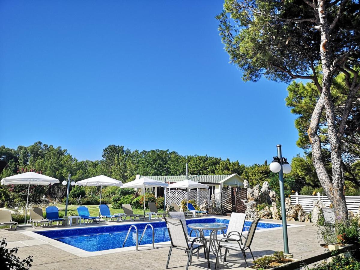 Louis Luxury Villa By Living In Blue Koskinou  Buitenkant foto
