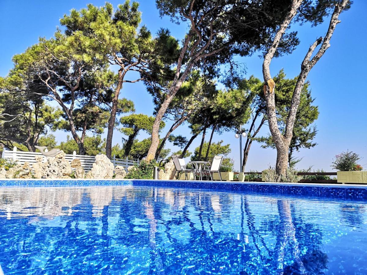 Louis Luxury Villa By Living In Blue Koskinou  Buitenkant foto