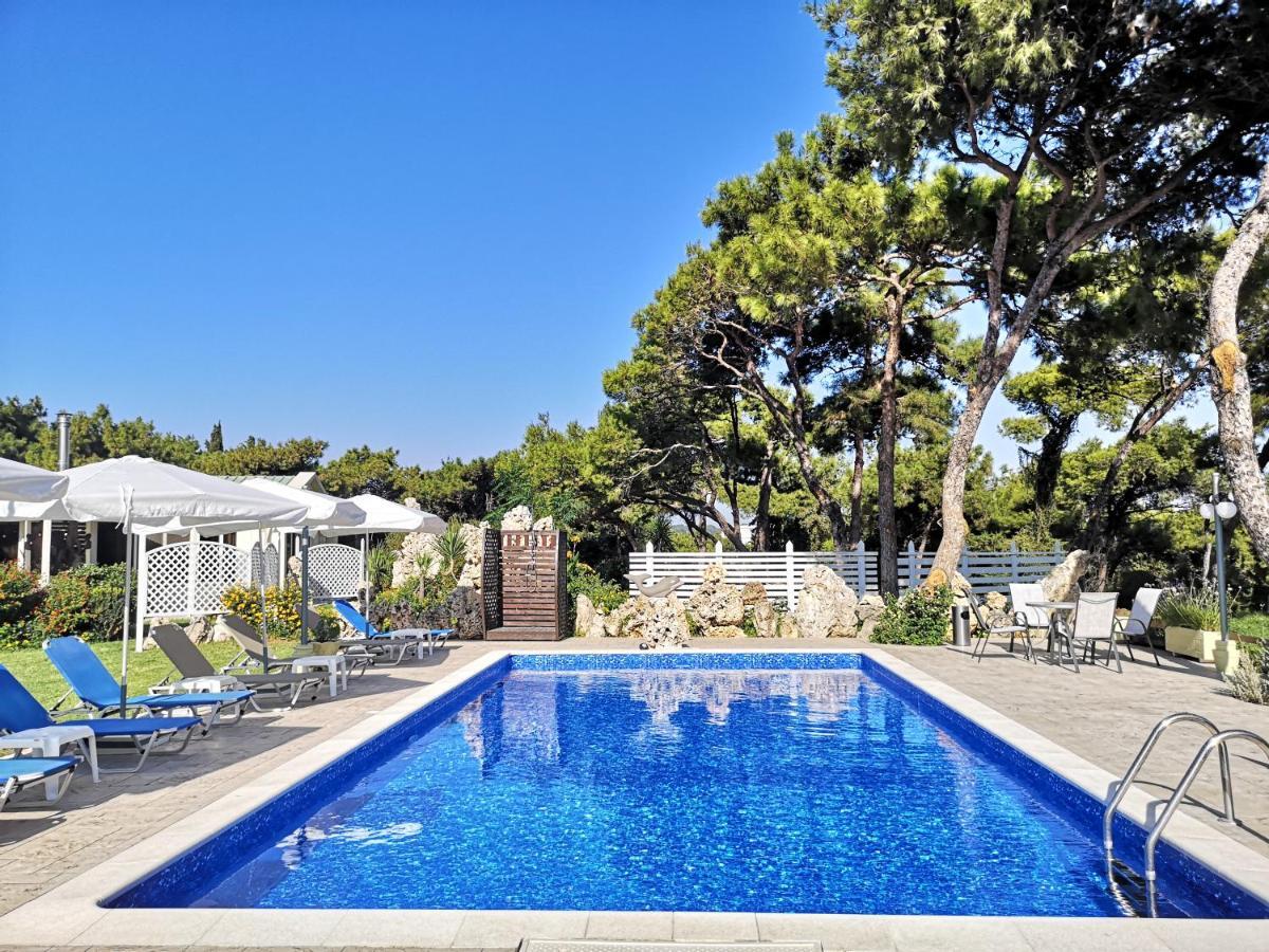 Louis Luxury Villa By Living In Blue Koskinou  Buitenkant foto